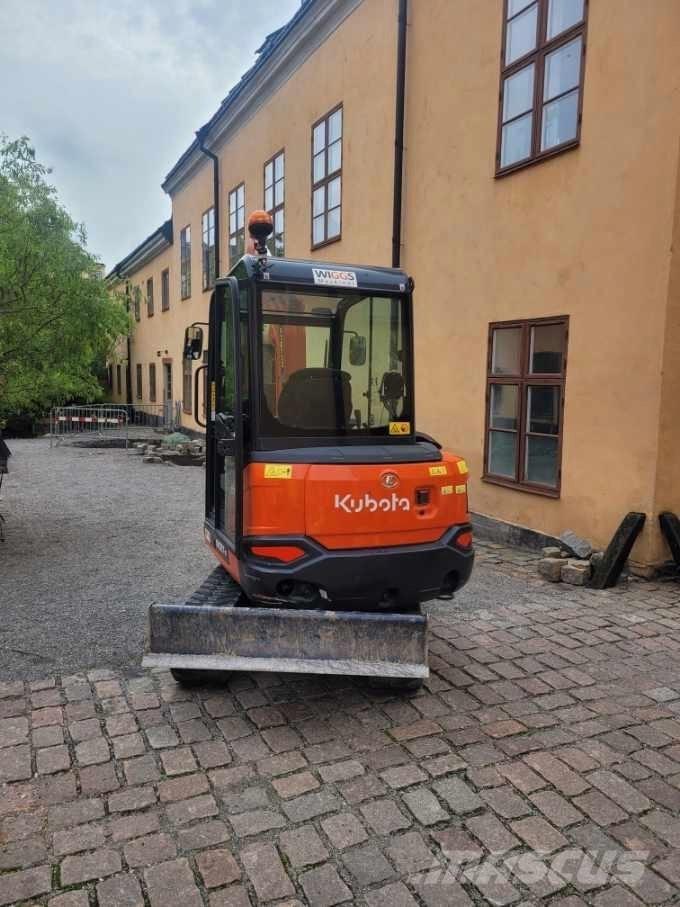 Kubota KX 027 Mini kotrók < 7t