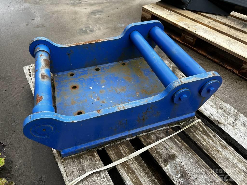  S60/S70 Kombifäste Gyors csatlakozók