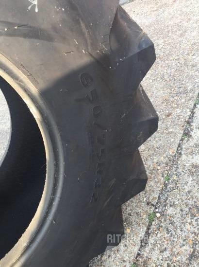 Goodyear 650/75R32 Gumiabroncsok, kerekek és felnik