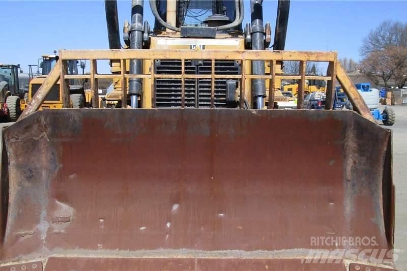 CAT D6R2 lánctalpas dózerek