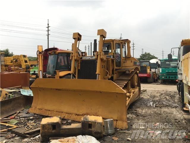 CAT D8K lánctalpas dózerek