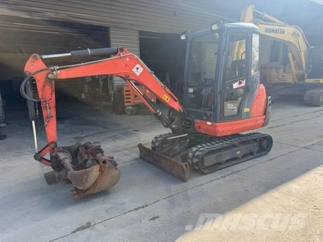 Kubota KX 61-3 Mini kotrók < 7t