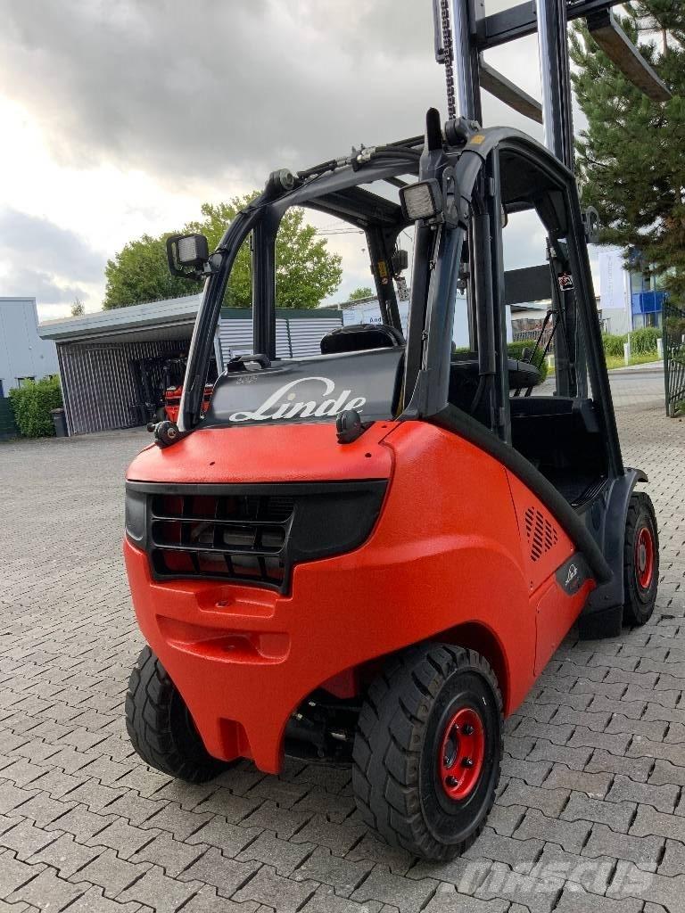 Linde H35T-02 Gázüzemű targoncák