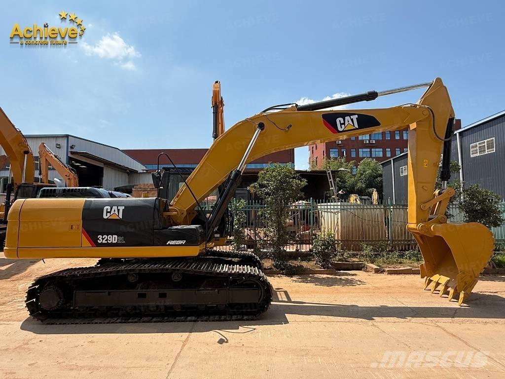 CAT 329 D2L Lánctalpas kotrók