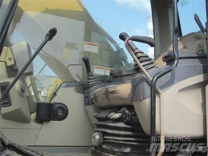 CAT 330 C Lánctalpas kotrók