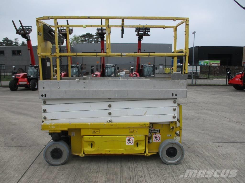 JLG 2630 ES (576) Ollós emelők