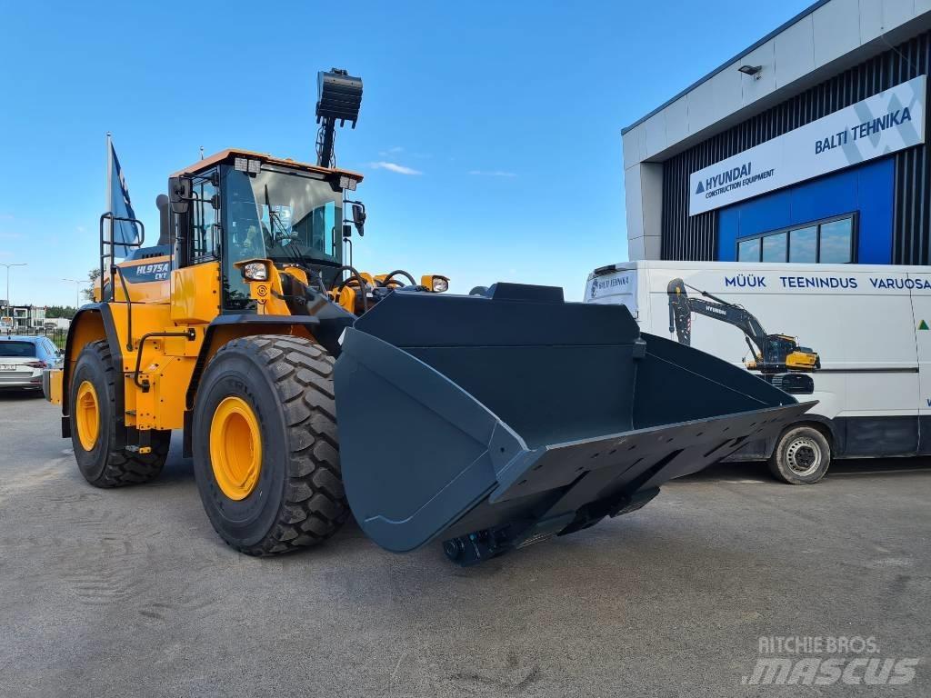 Hyundai HL975A CVT Gumikerekes homlokrakodók