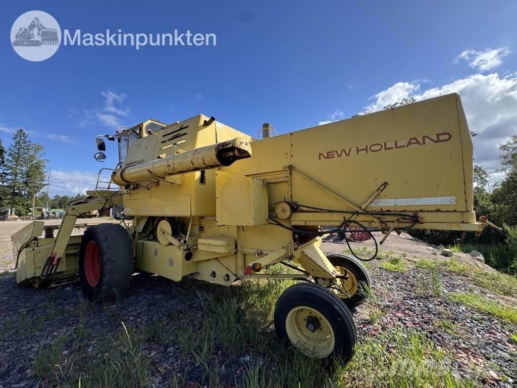 New Holland 1530 Kombájnok