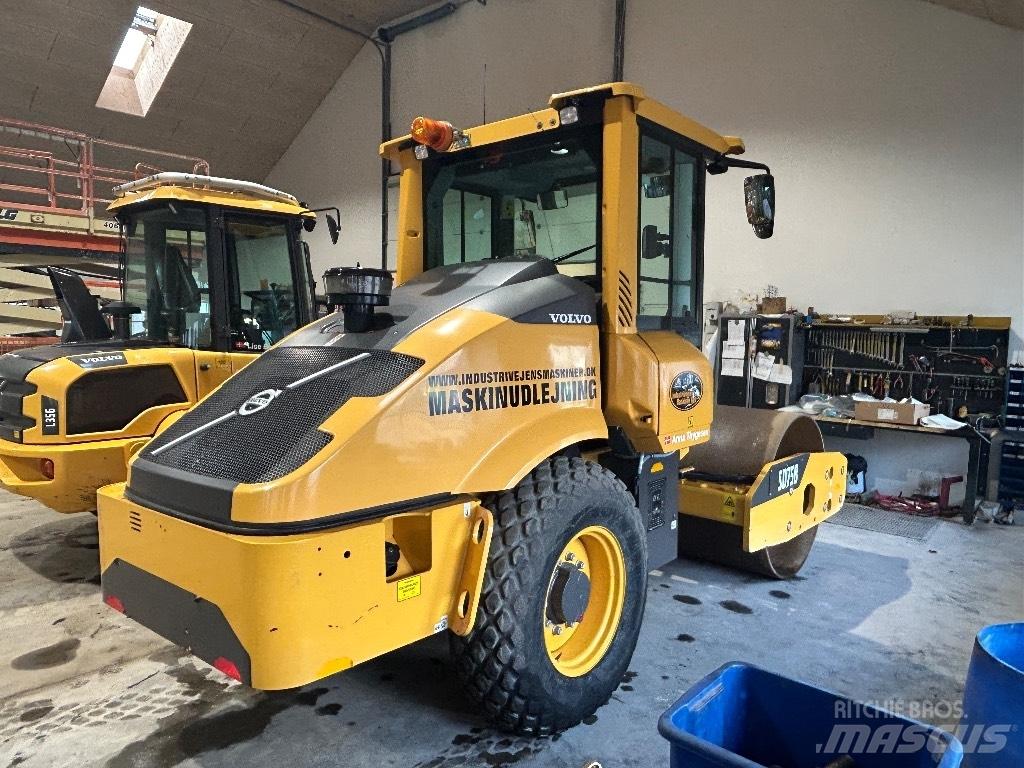 Volvo SD 75 Egydobos hengerek