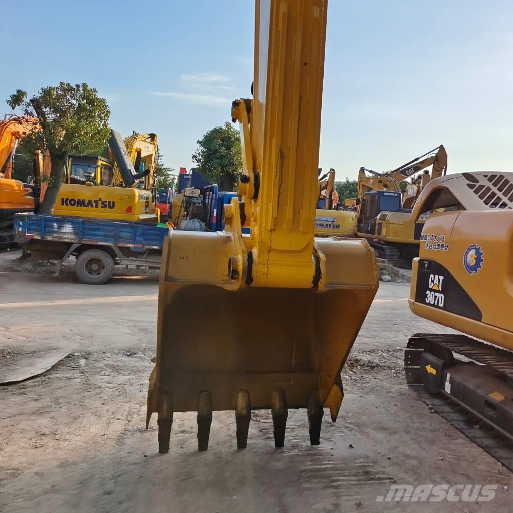 Komatsu PC 200-8 Lánctalpas kotrók