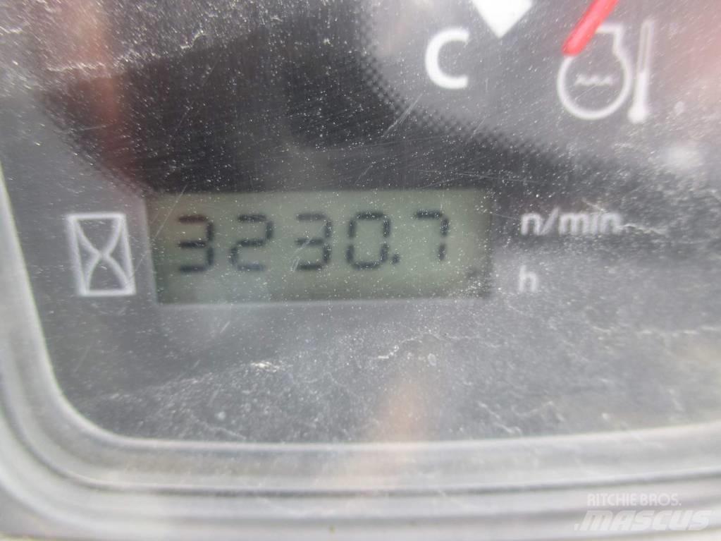Kubota U 27-4 Mini kotrók < 7t