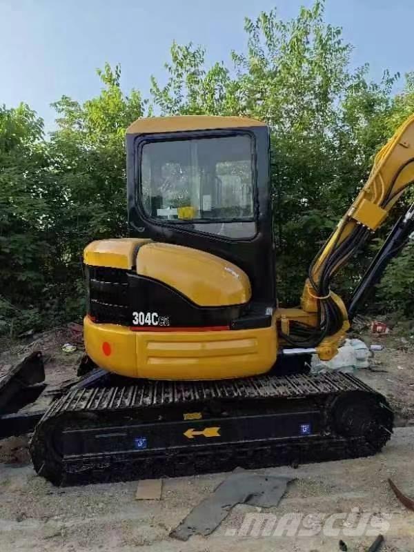 CAT 304 C CR Mini kotrók < 7t