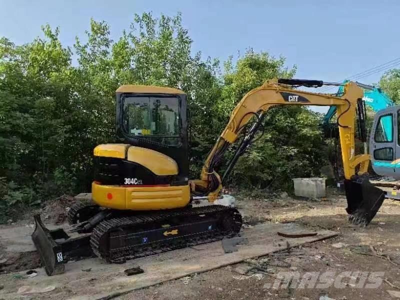 CAT 304 C CR Mini kotrók < 7t