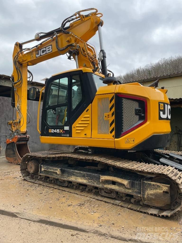 JCB 245 XR Lánctalpas kotrók