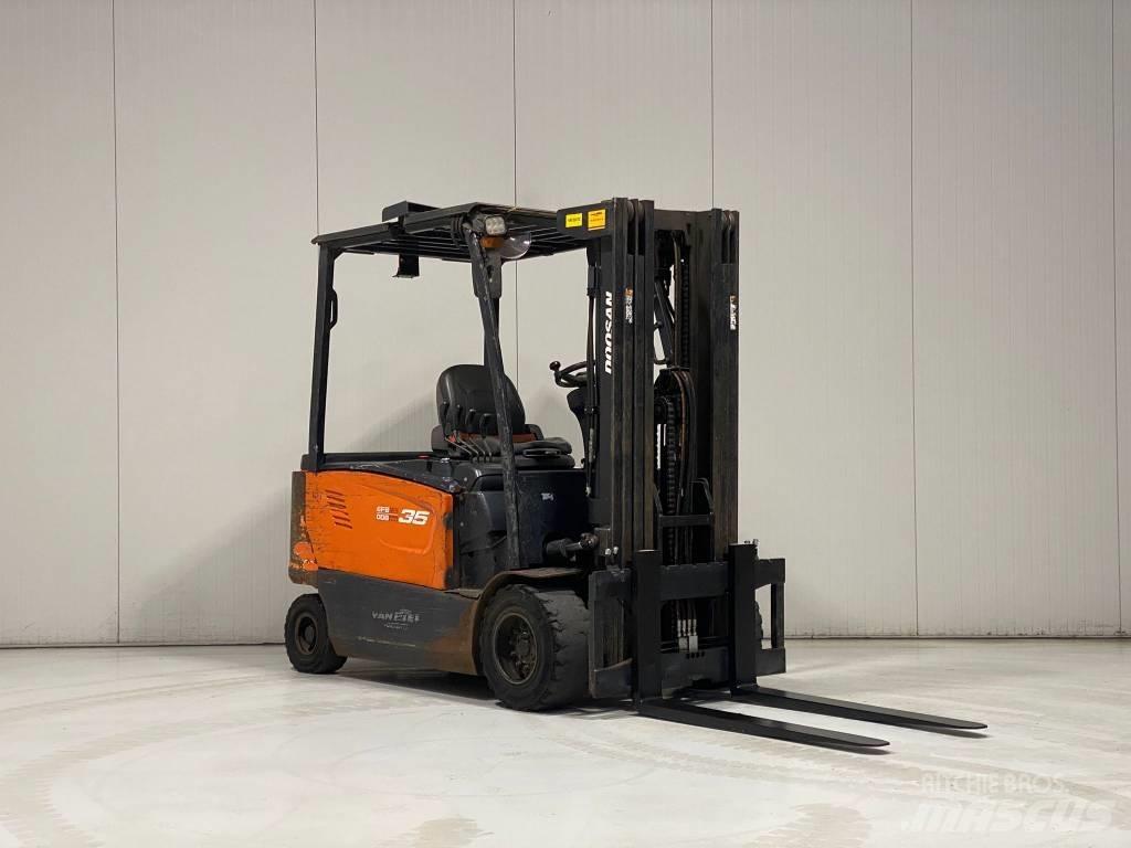 Doosan B35X-7 Elektromos targoncák