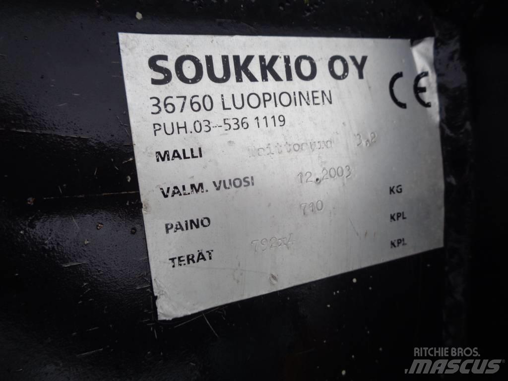 LM Trac 680 Kompakt traktorok