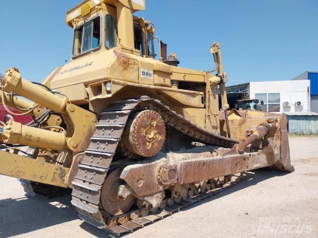 CAT D 9 L lánctalpas dózerek