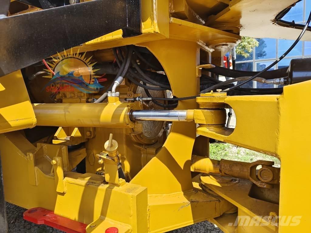 CAT 966 H Gumikerekes homlokrakodók