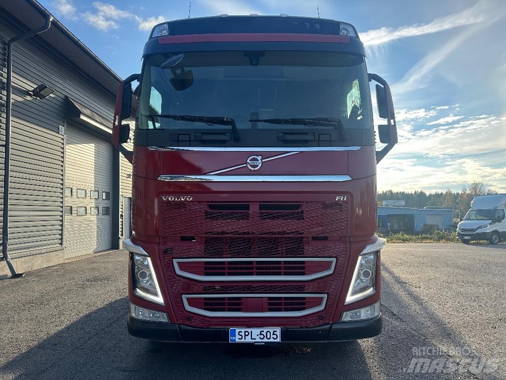 Volvo FH13 540 6x4 Horgos rakodó teherautók