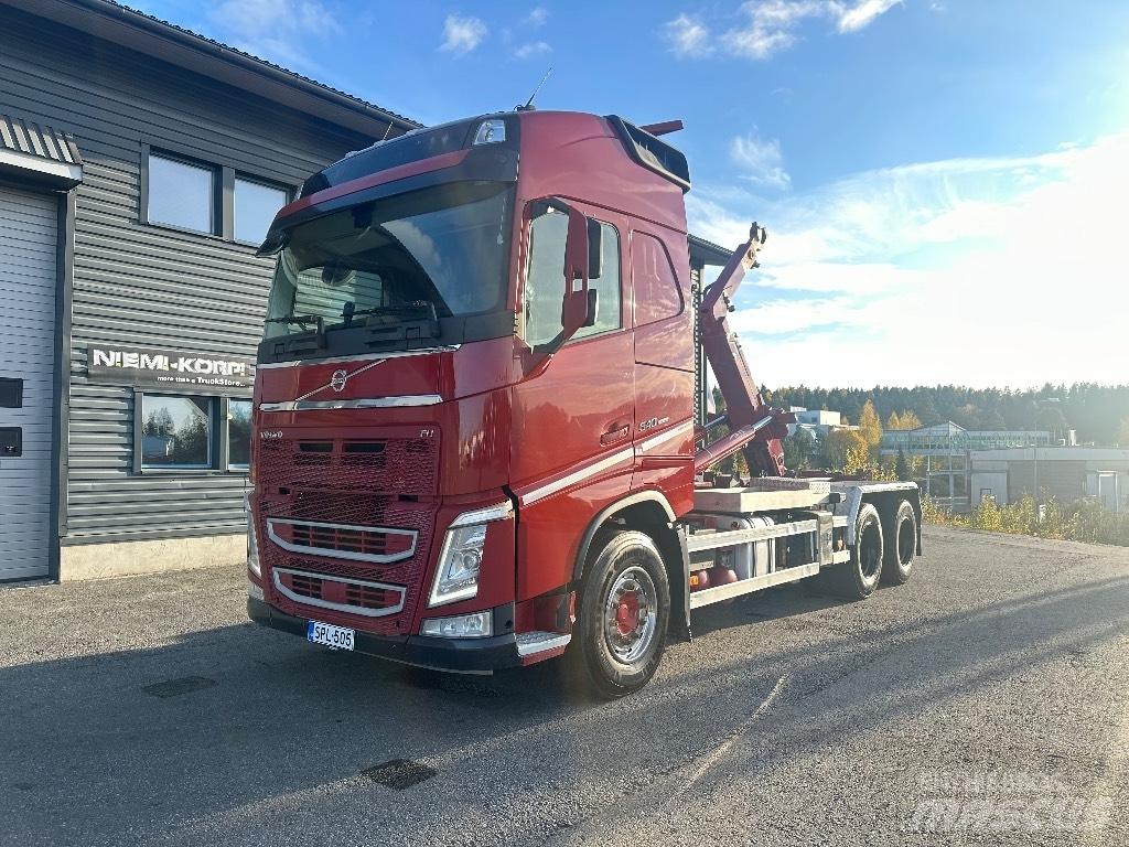 Volvo FH13 540 6x4 Horgos rakodó teherautók