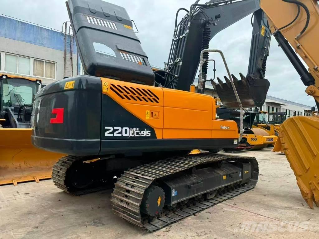 Hyundai R220LC-9S Közepes (midi) kotrók 7 t - 12 t
