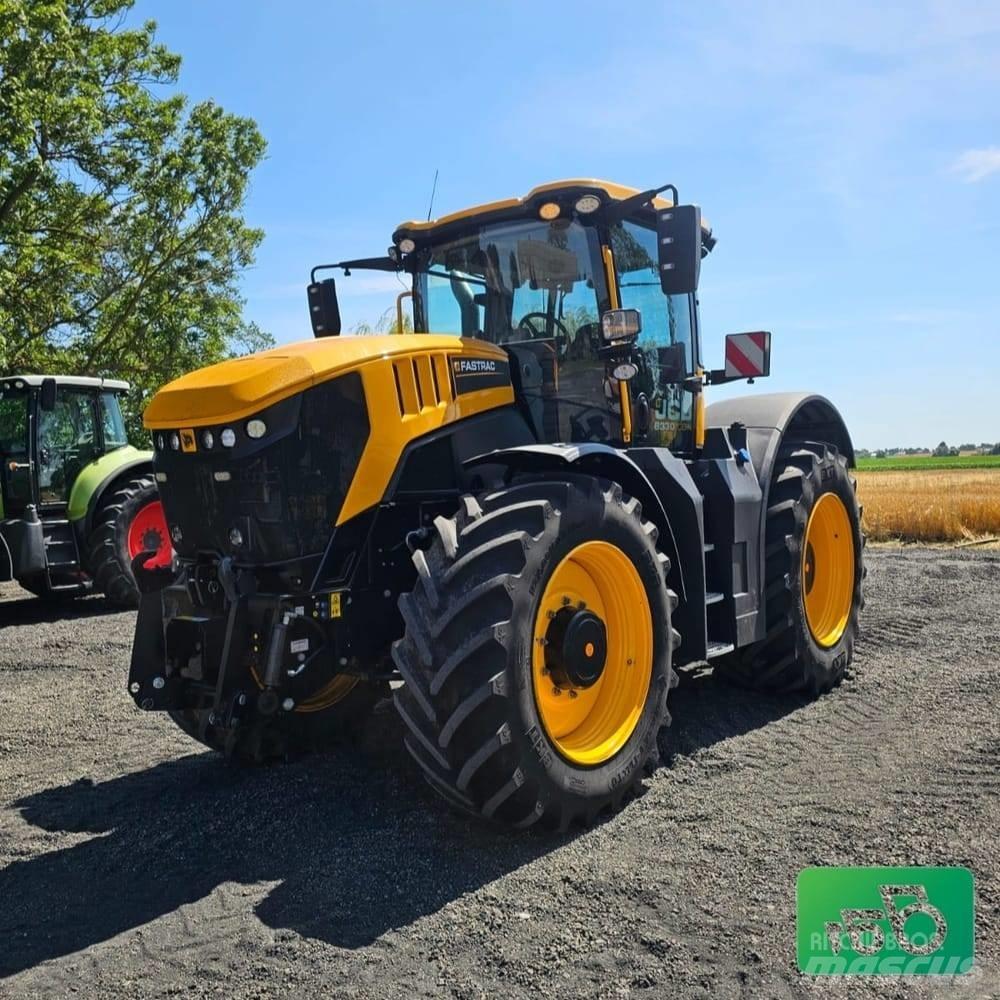 JCB FASTRAC 8330 Traktorok
