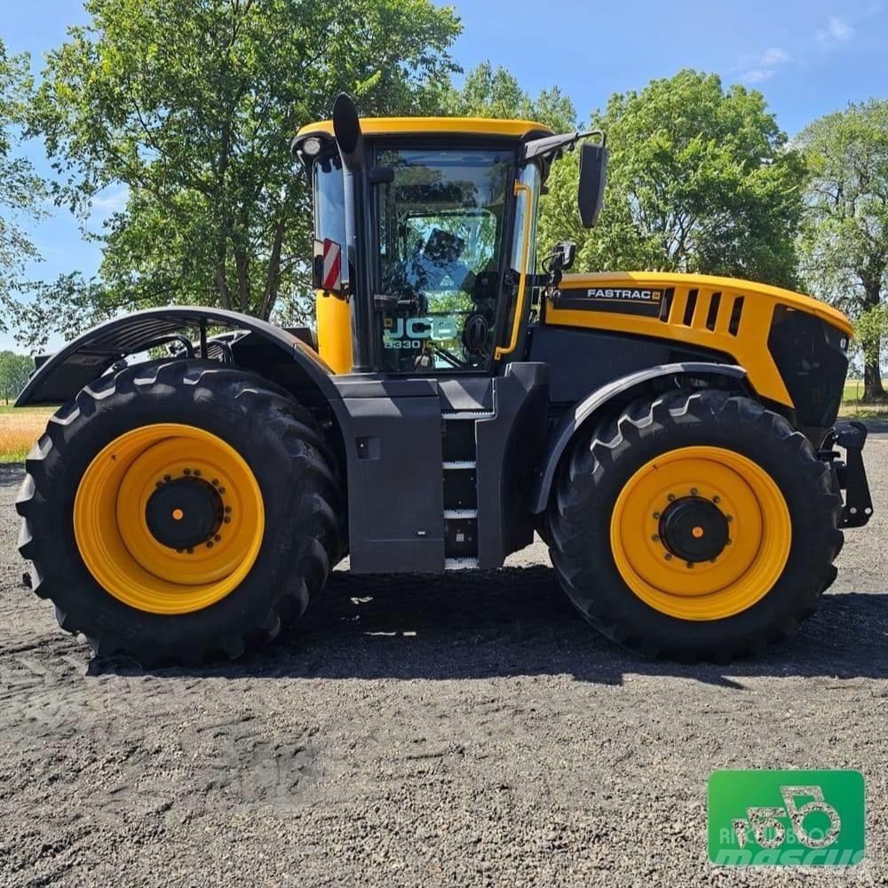 JCB FASTRAC 8330 Traktorok