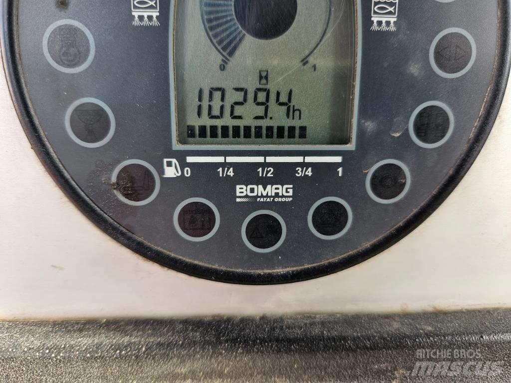 Bomag BW 174 A P-4 Ikerdobos hengerek