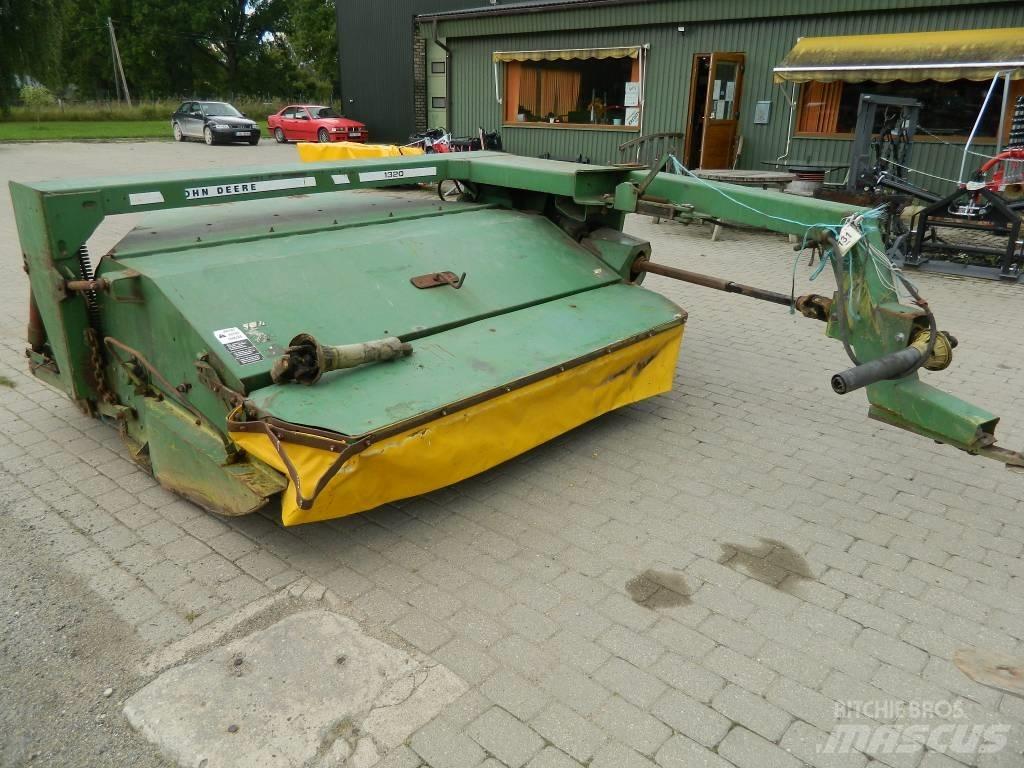 John Deere 1320 Öntöző Kaszák
