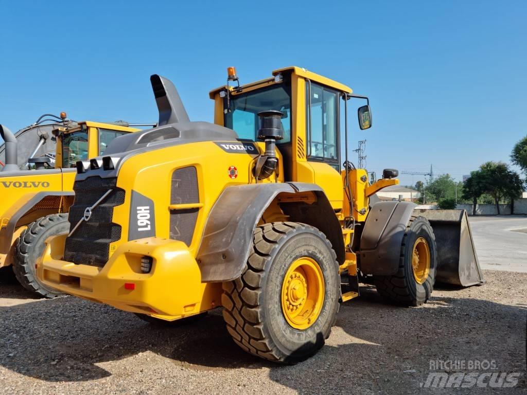 Volvo L 90 H Gumikerekes homlokrakodók