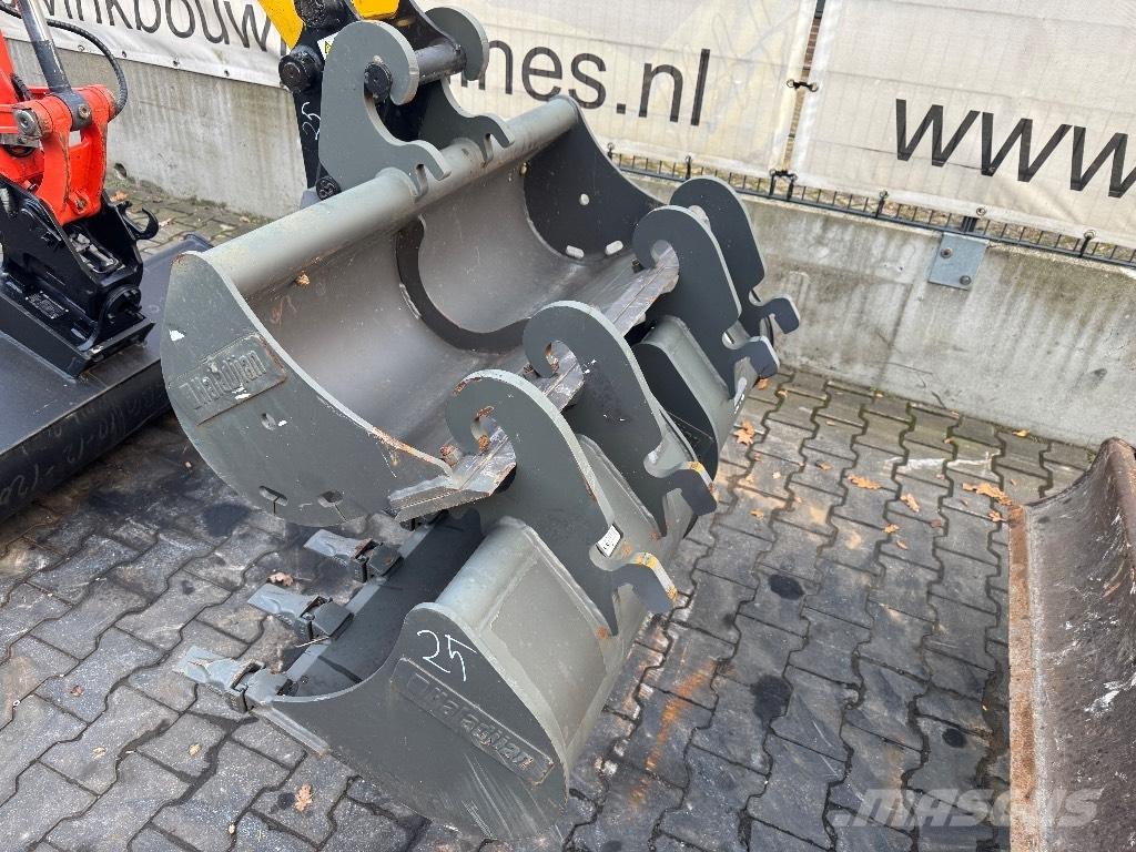 Komatsu PC 26 MR-3 Mini kotrók < 7t