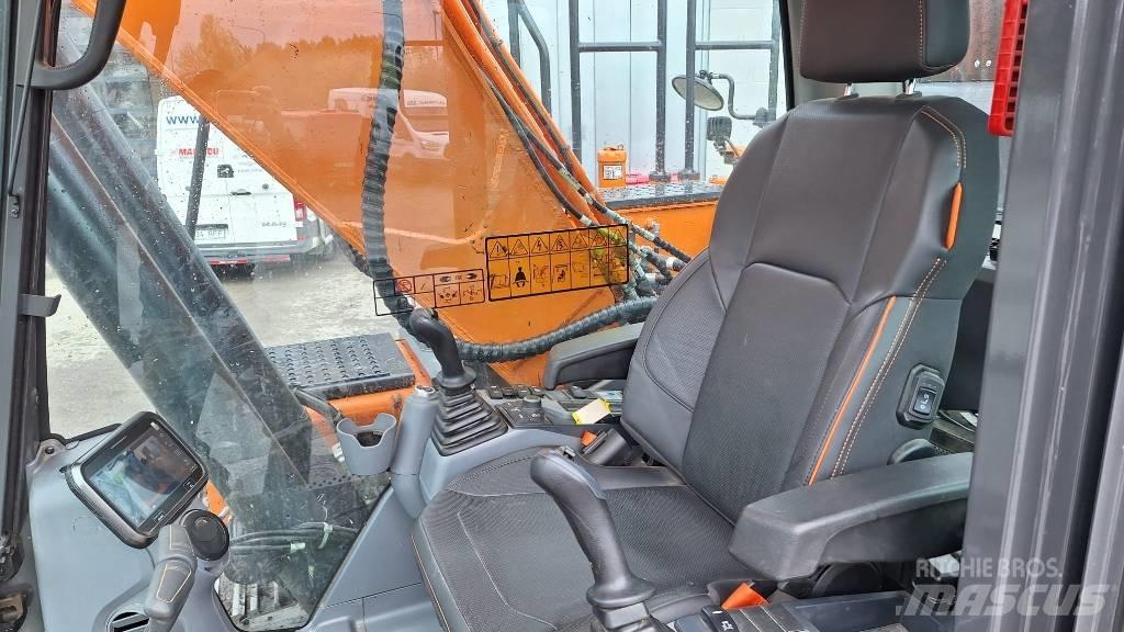 Doosan DX210LC-7 Lánctalpas kotrók