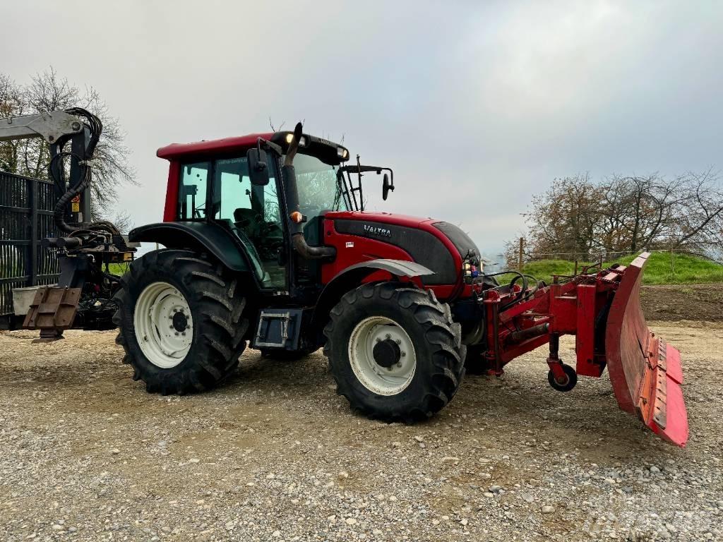 Valtra N 91 Traktorok
