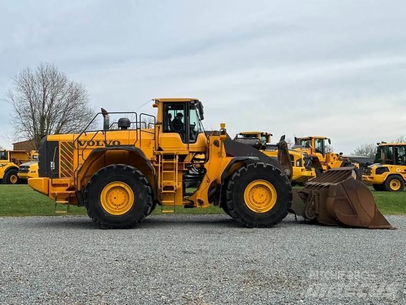Volvo L 350 F Gumikerekes homlokrakodók