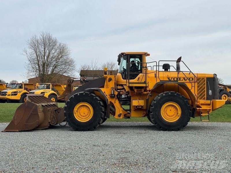 Volvo L 350 F Gumikerekes homlokrakodók