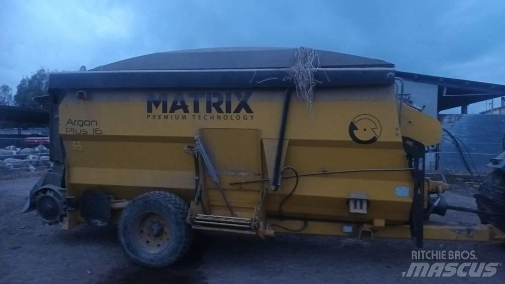  Matrix Argon Plus 16 Takarmánykeverők