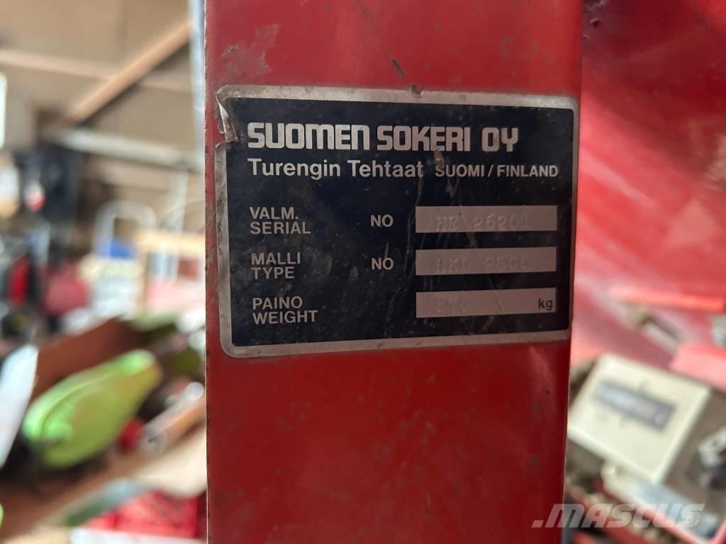 Tume HKL2500 Vetőgépek