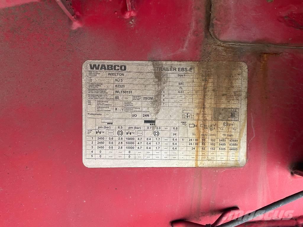 Wielton NJ 3 Járműszállító pótkocsik