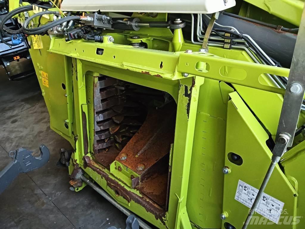 CLAAS Orbis 750 Önjáró szecskázók