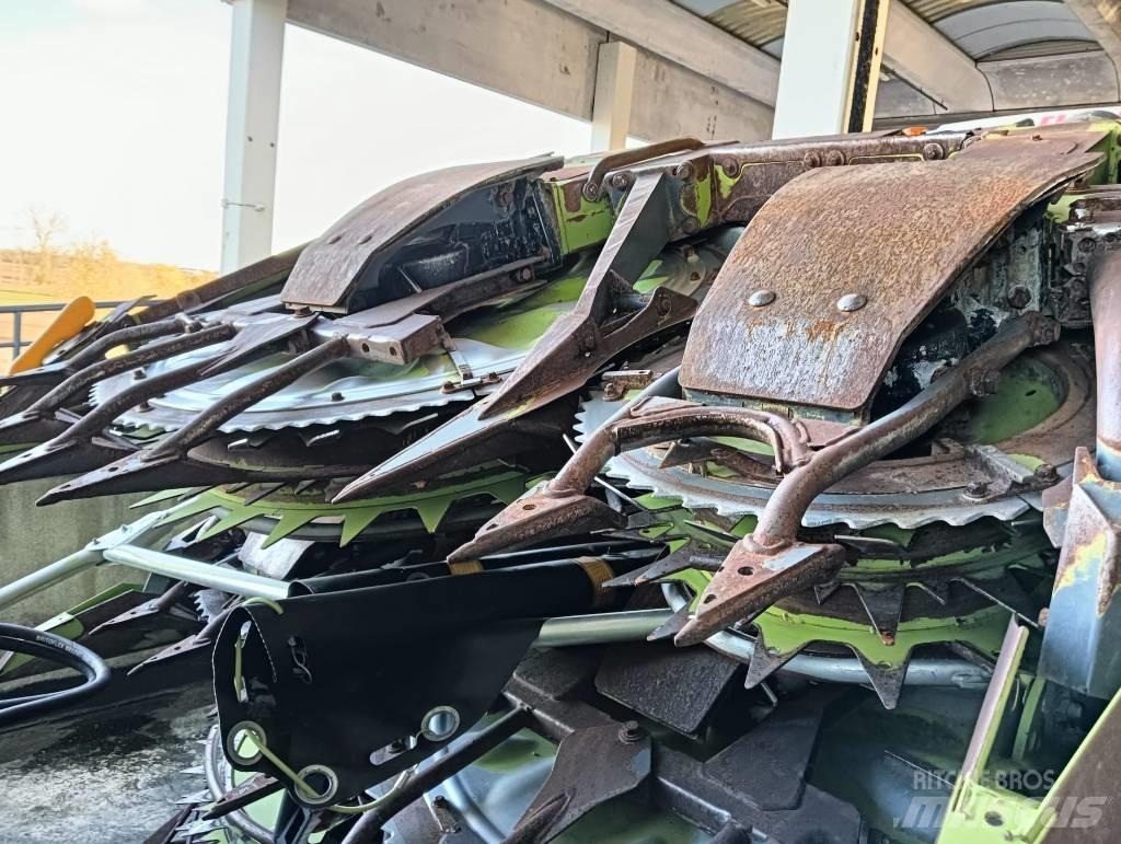 CLAAS Orbis 750 Önjáró szecskázók