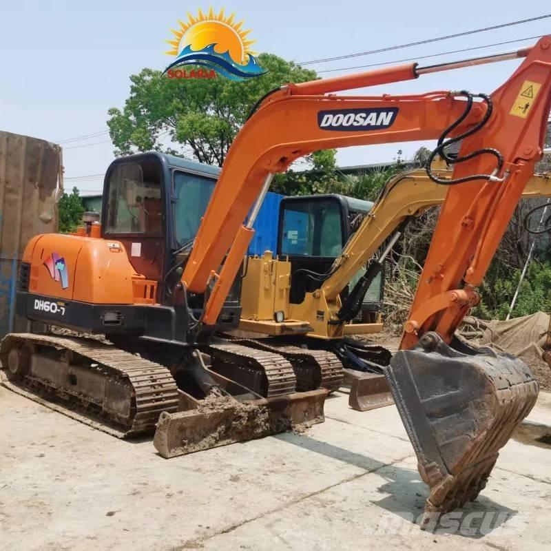 Doosan DH 60-7 Mini kotrók < 7t