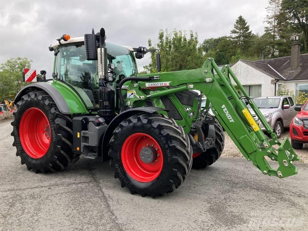 Fendt 724 Profi Plus Traktorok