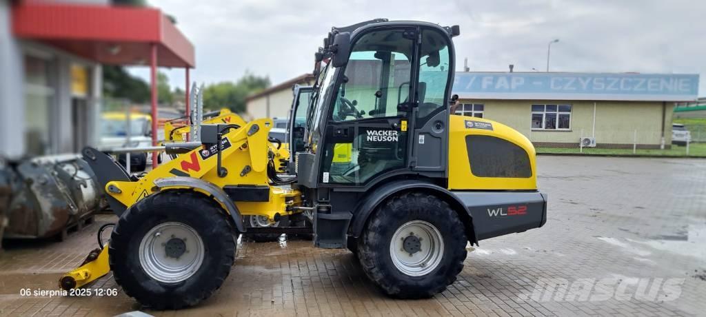 Wacker Neuson WL 52 Gumikerekes homlokrakodók