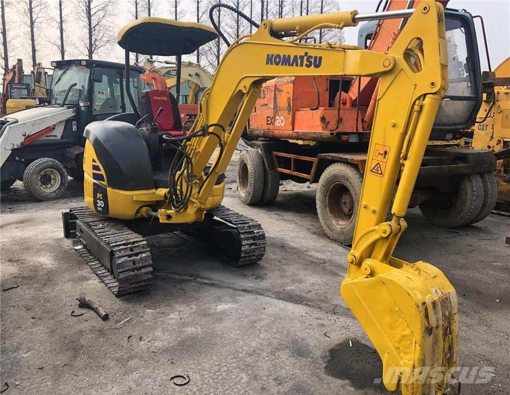 Komatsu PC30 Mini kotrók < 7t