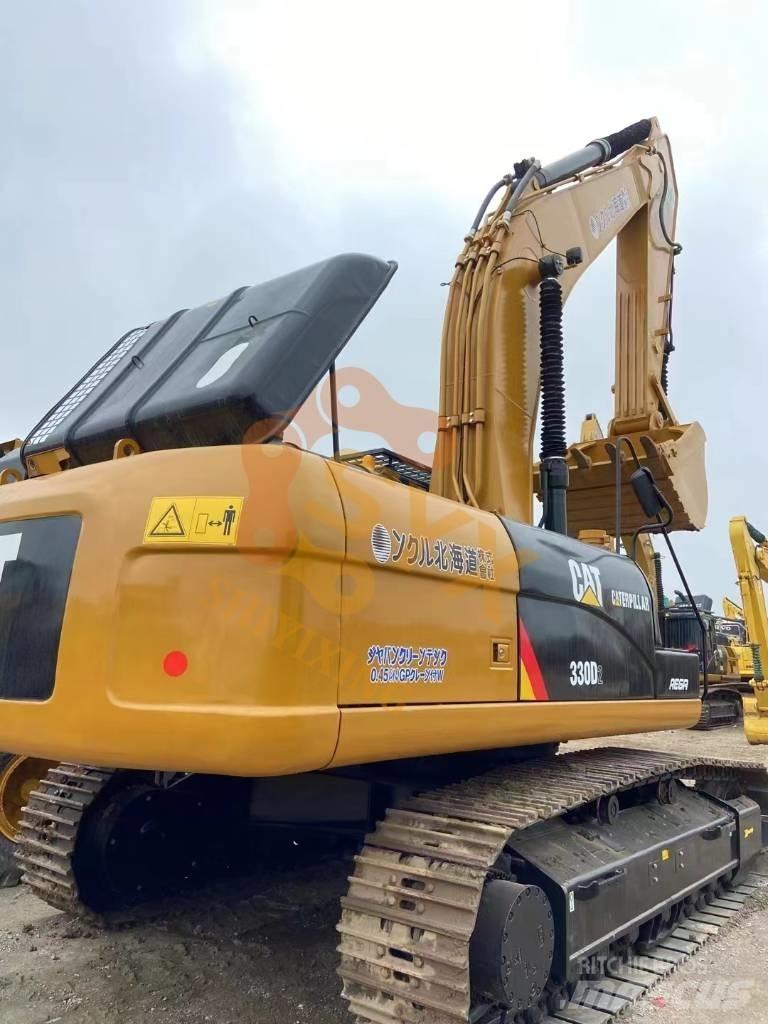 CAT 330 D2 Lánctalpas kotrók