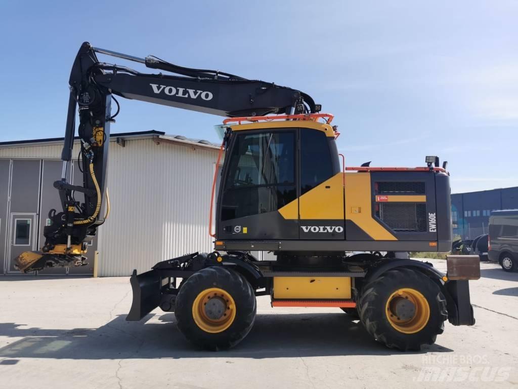 Volvo EW160E Gumikerekes kotrók