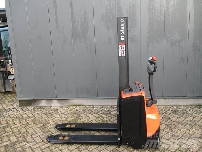 BT SWE 080L Gyalogkíséretű targonca