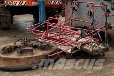 CAT M 325 D MH Gumikerekes kotrók