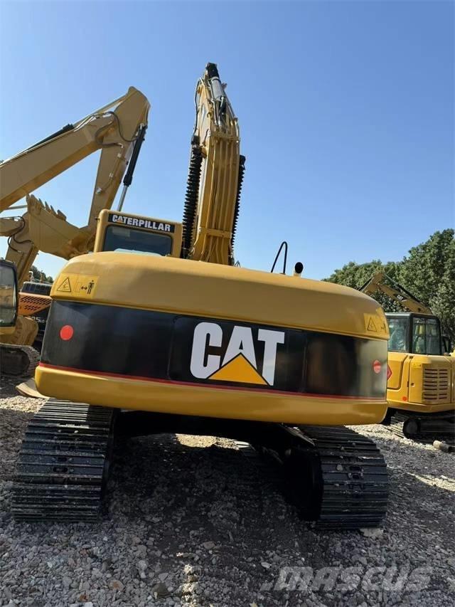 CAT 320 C L Lánctalpas kotrók