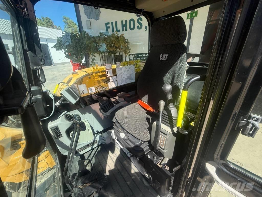 CAT 308 E 2 CR Közepes (midi) kotrók 7 t - 12 t